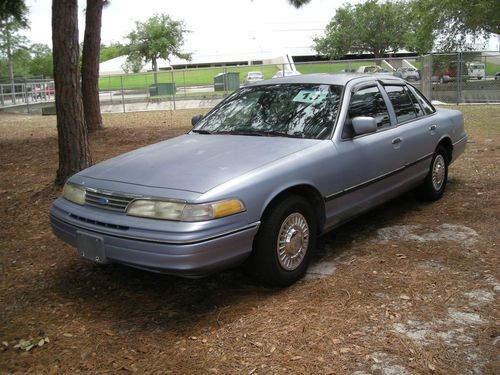 1994 FORD CROWN VICTORIA